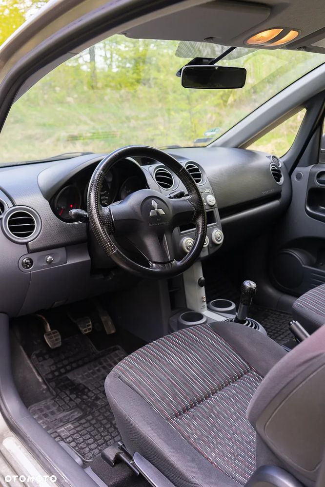 Mitsubishi Colt CZ3 1.3 Inform - 21