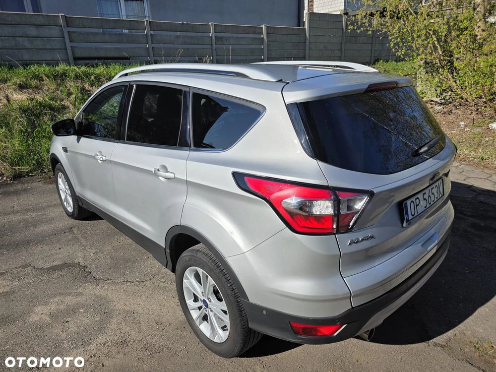 Ford Kuga - 11