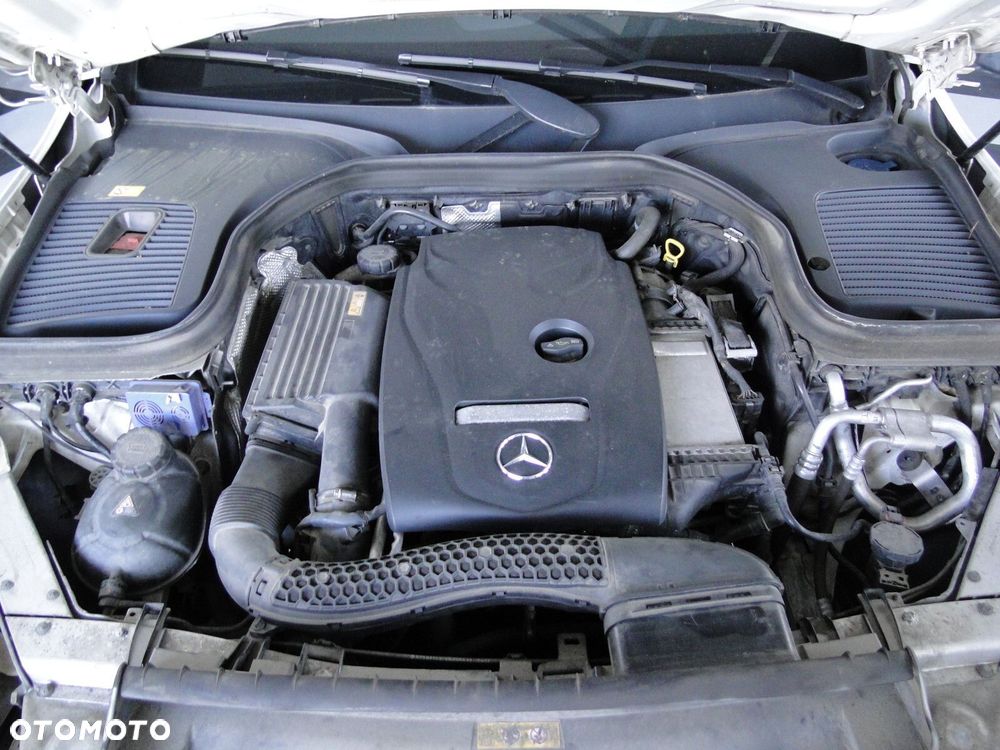 Mercedes-Benz GLC - 36