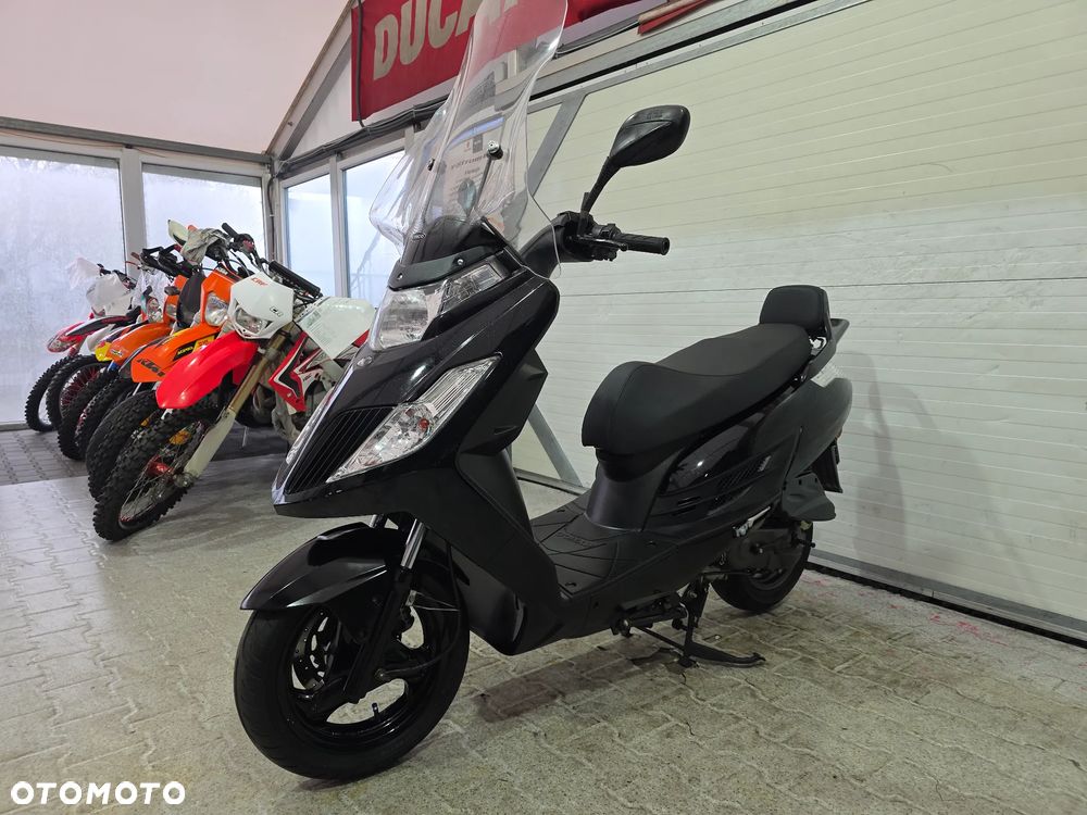Kymco Dink - 7