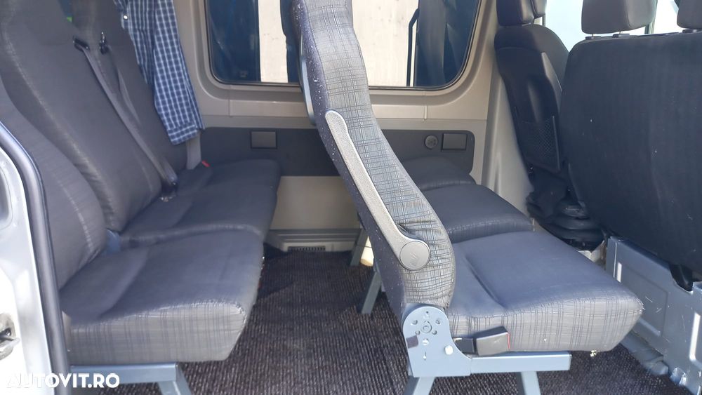 Mercedes-Benz Sprinter - 11