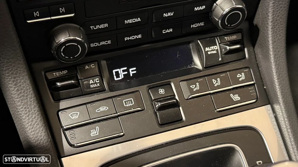 Porsche 911 (991) Carrera PDK - 27