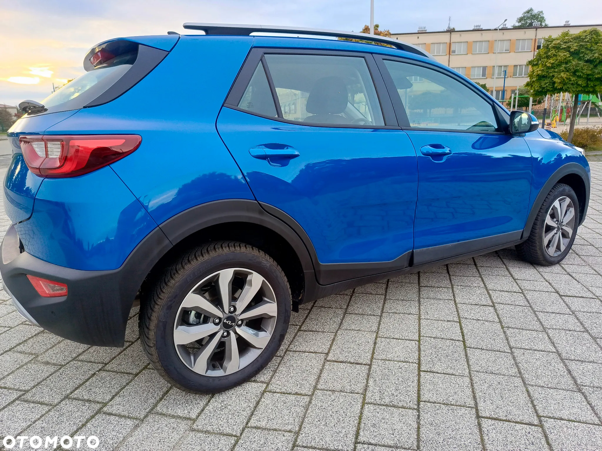 Kia Stonic 1.0 T-GDI L Business Line - 11