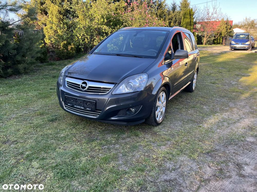 Opel Zafira 1.8 Cosmo - 16