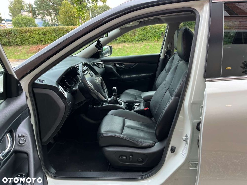 Nissan X-Trail 1.6 DCi Tekna 4WD - 22