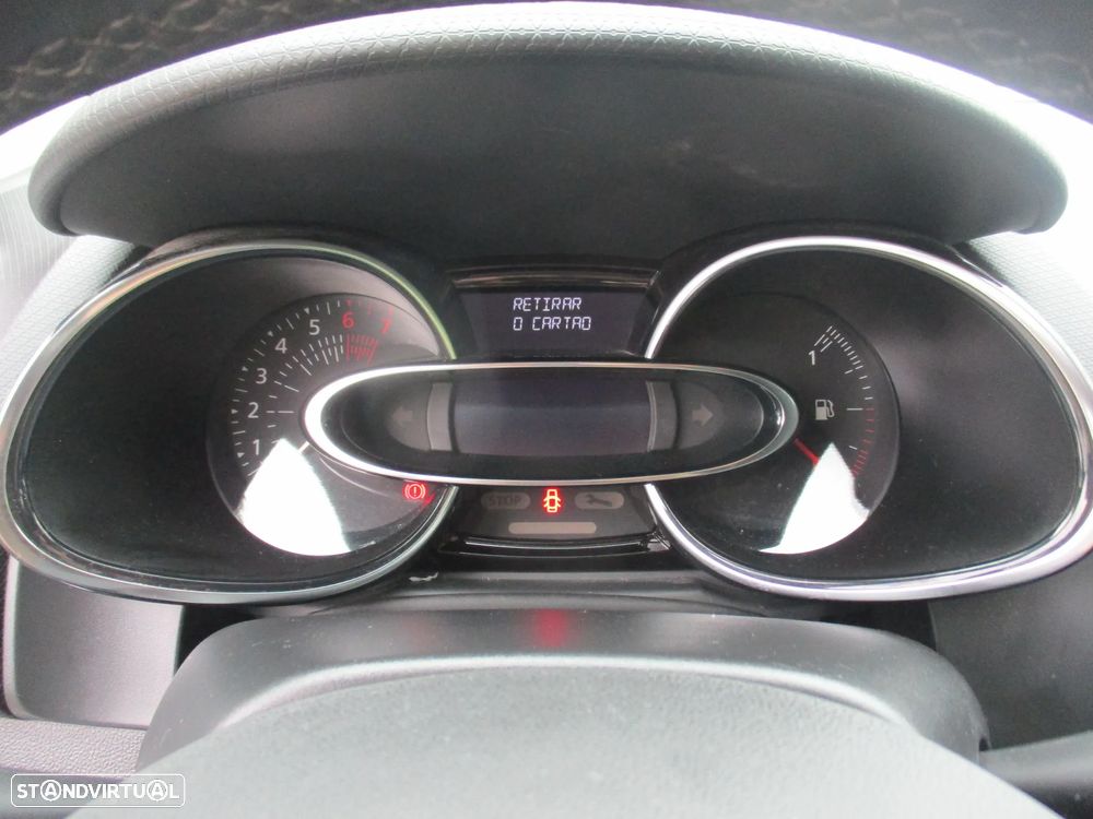Renault Clio 0.9 TCe Limited - 11