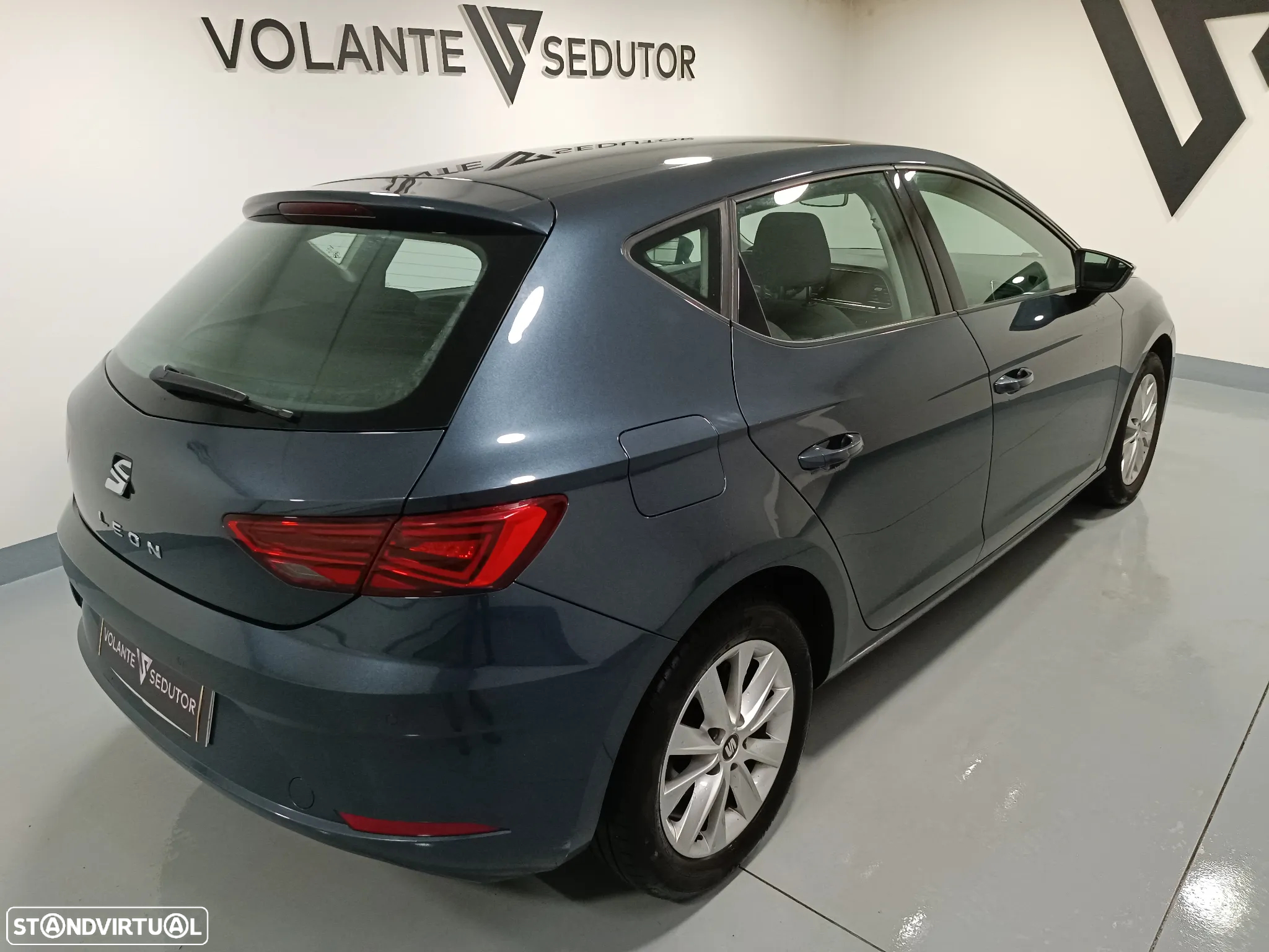 SEAT Leon 1.6 TDI Xcellence S/S - 6