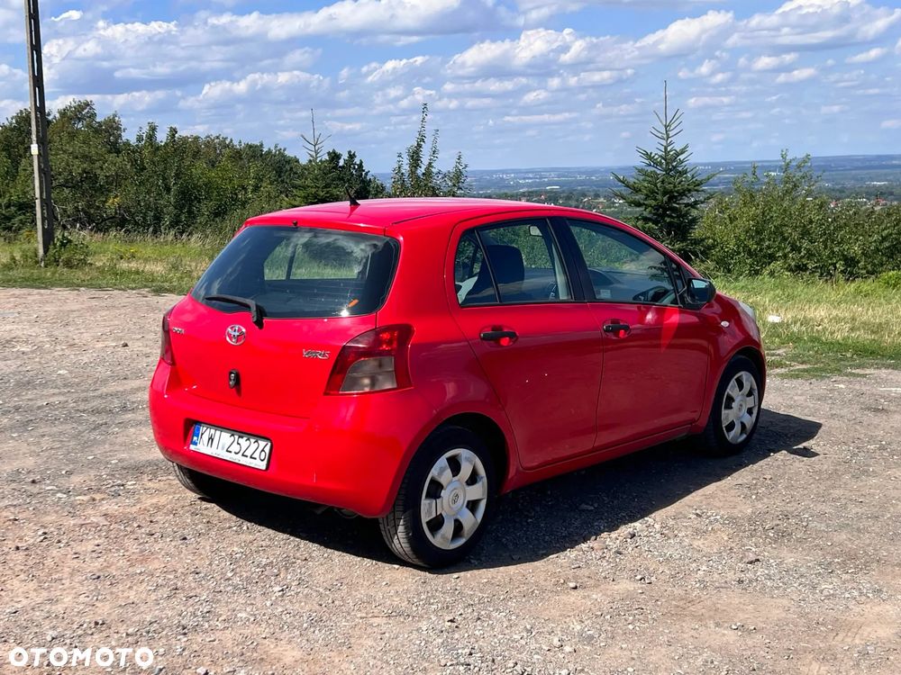 Toyota Yaris 1.3 Terra Polaris - 3