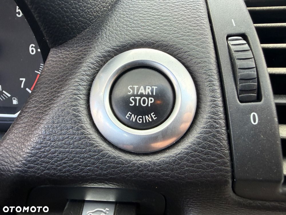 BMW Seria 1 118i - 23