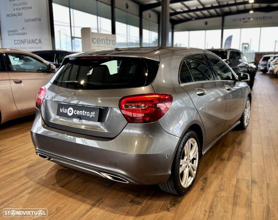 Mercedes-Benz A 180 d Urban - 2