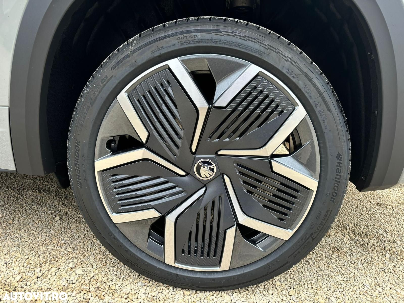 Skoda Kodiaq 2.0 TDI 4X4 DSG Sportline - 6