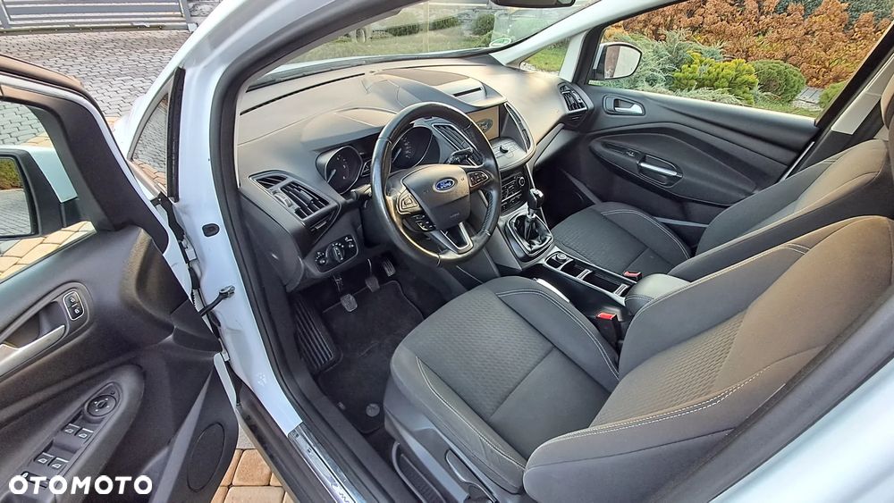 Ford Grand C-MAX - 5