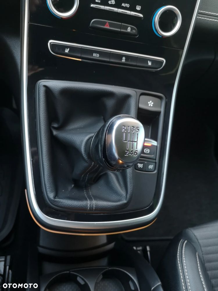 Renault Scenic 1.6 dCi Energy Bose Edition - 25