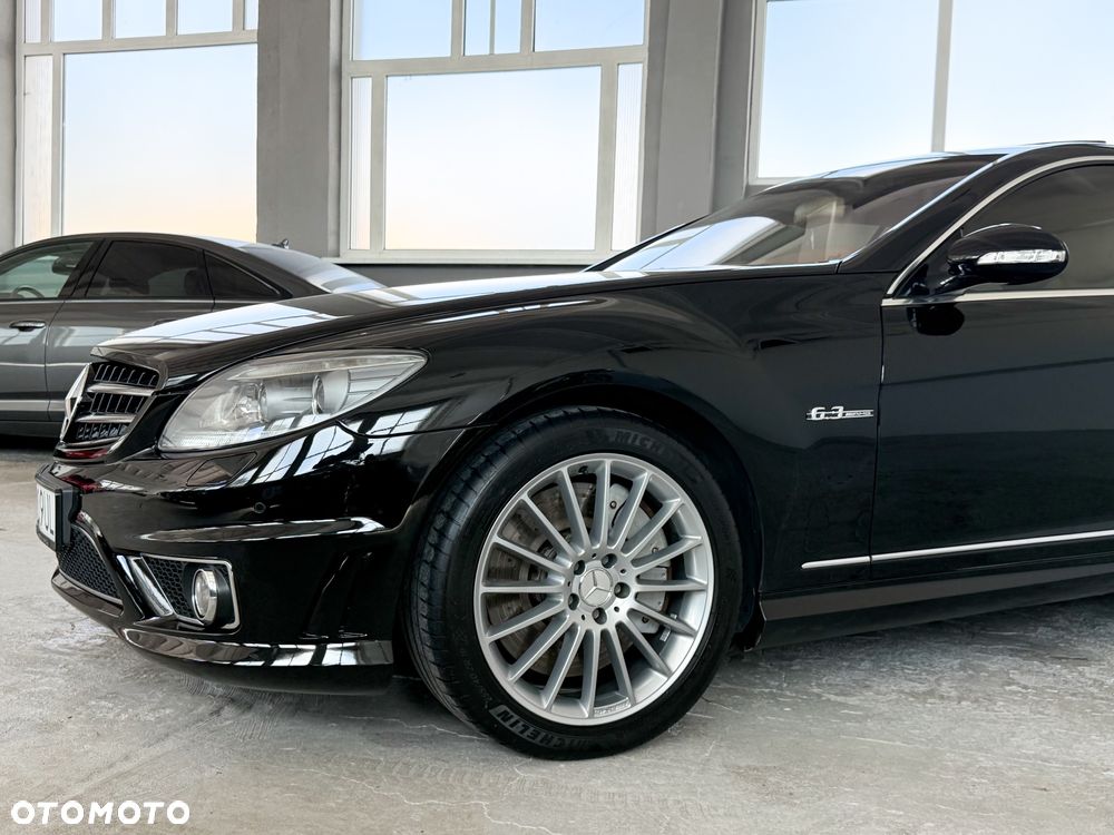 Mercedes-Benz CL 63 AMG - 16