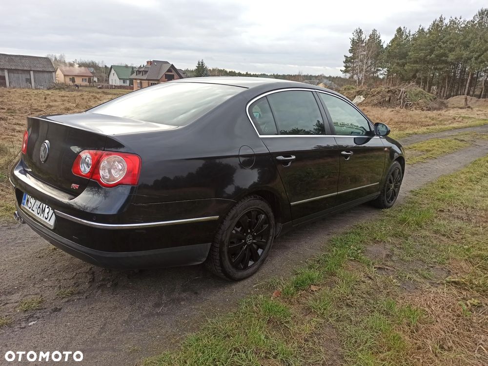 Volkswagen Passat 2.0 TDI DPF Highline DSG - 4