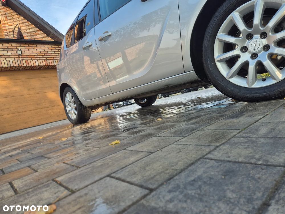 Opel Meriva 1.4 Style - 18