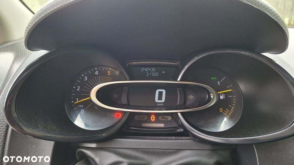 Renault Clio 1.5 dCi Energy Alize EU6 - 9
