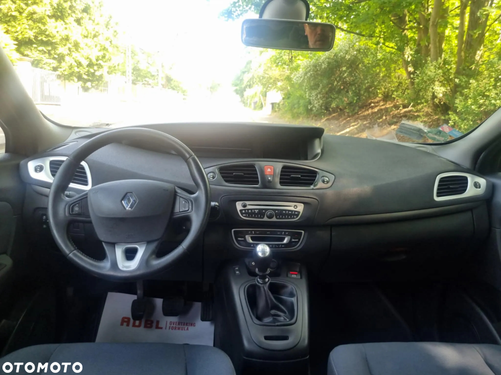 Renault Scenic - 9