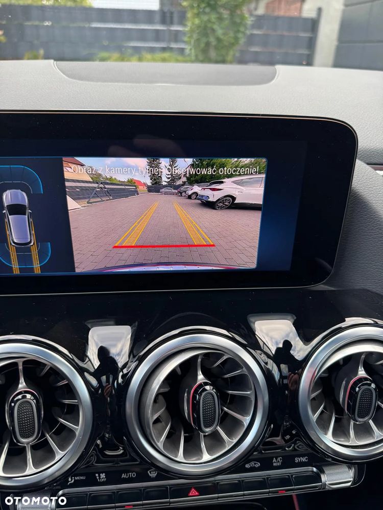 Mercedes-Benz GLA 200 d 4Matic 8G-DCT Style - 19