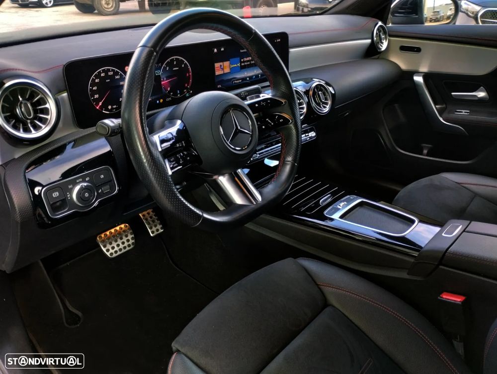 Mercedes-Benz CLA 180 d Shooting Brake AMG Line Aut. - 2