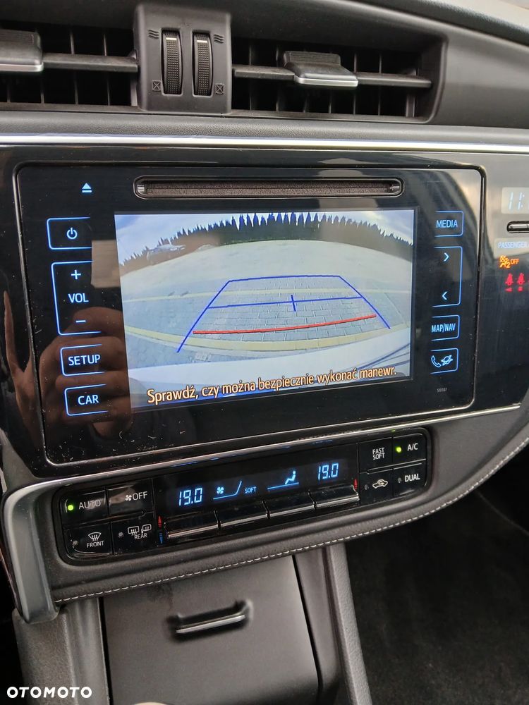 Toyota Corolla 1.6 Comfort - 7