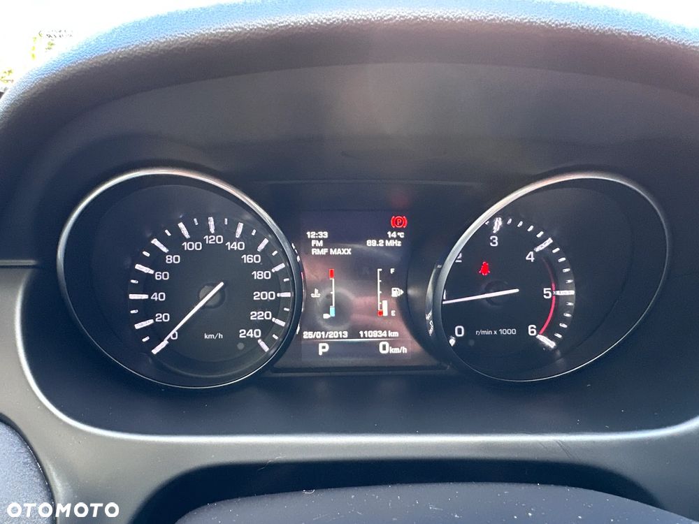 Land Rover Discovery Sport - 23