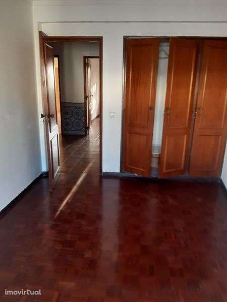 Apartamento T2 para arrendar - Grande imagem: 2/8