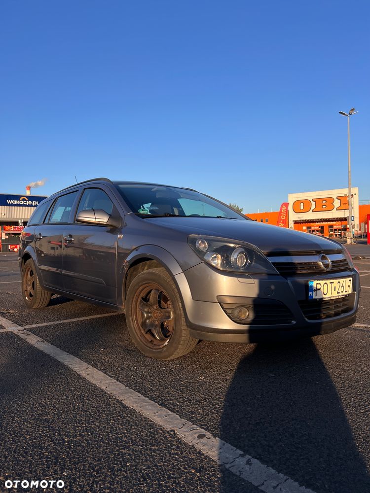 Opel Astra 1.9 CDTI Elegance - 2