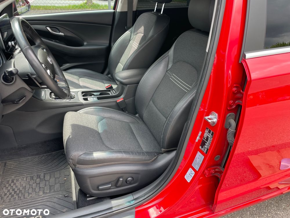 Hyundai i30 Kombi 1.5 T-GDI 48V-Hybrid DCT Prime - 20