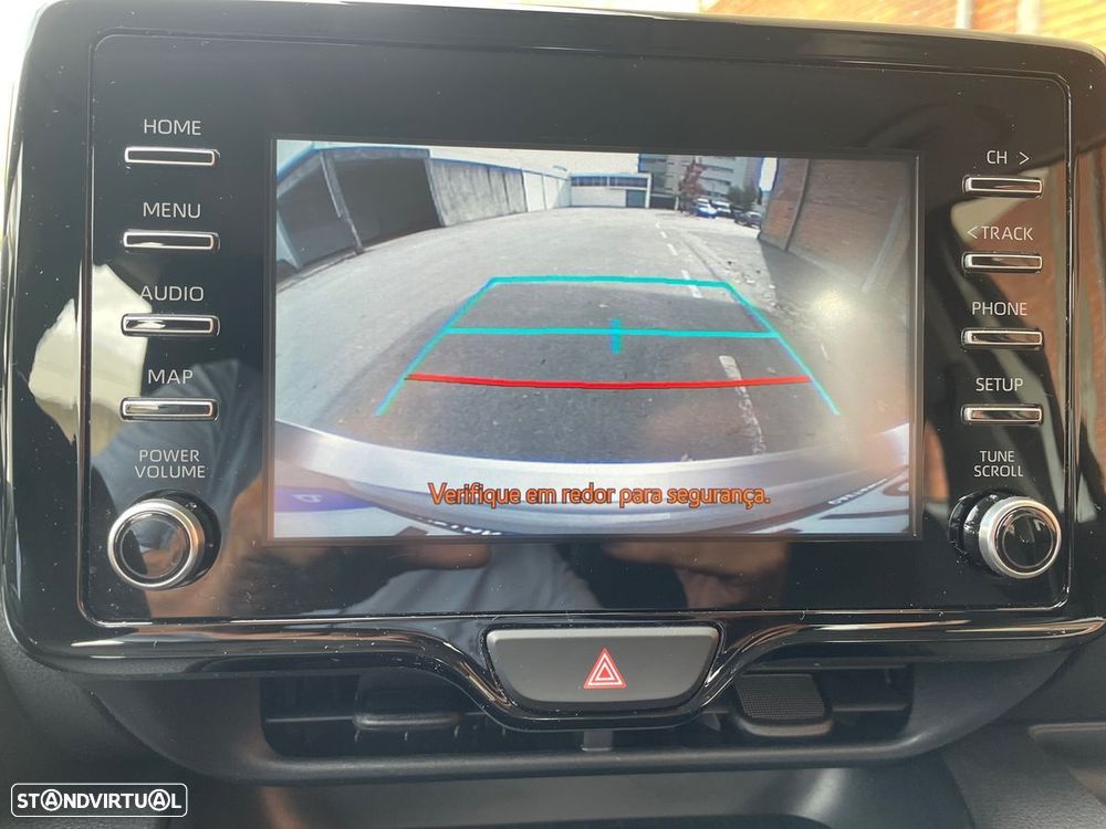 Toyota Yaris - 22