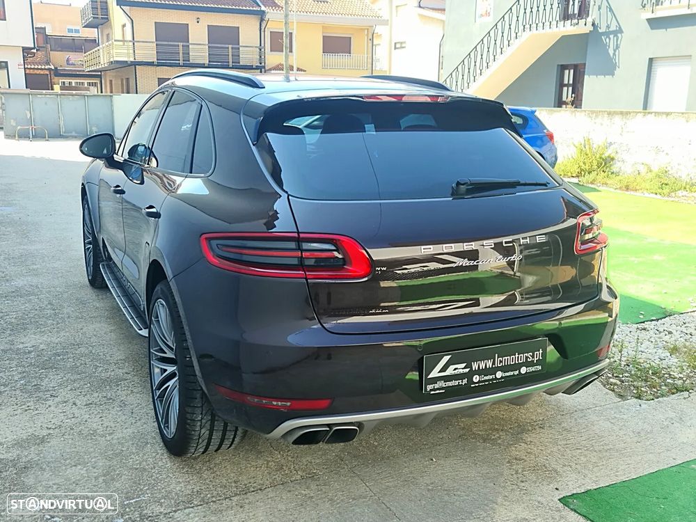 Porsche Macan Turbo - 6