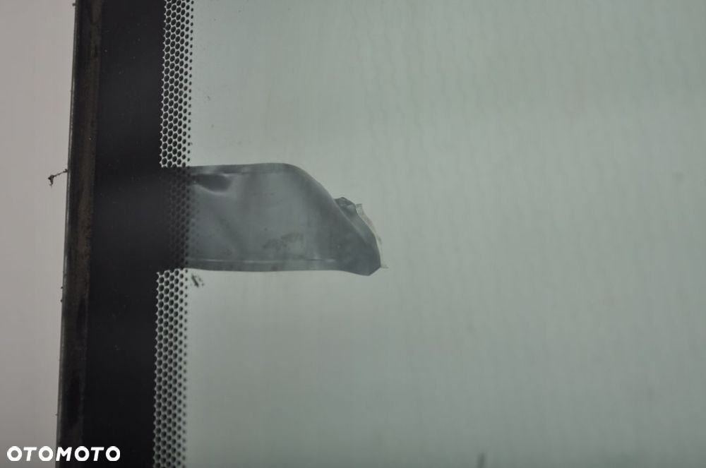 FORD FIESTA MK8 SZYBA PRZÓD PRZEDNIA CZOŁOWA 17R - 5