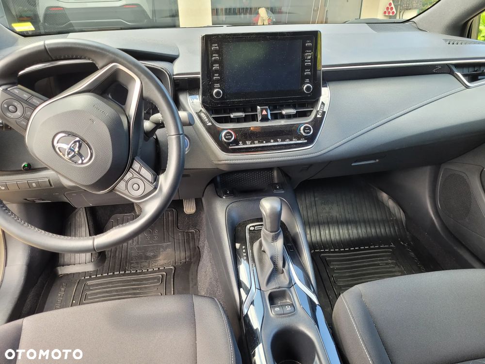 Toyota Corolla 1.8 Hybrid Comfort - 10