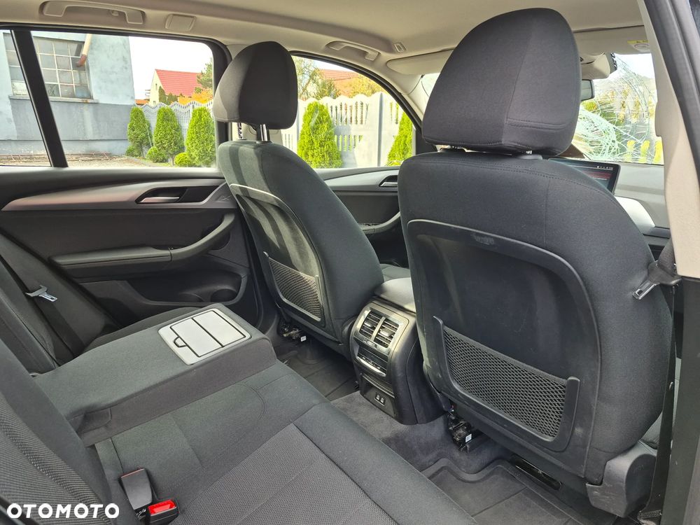 BMW X3 xDrive20i GPF Business Edition - 19