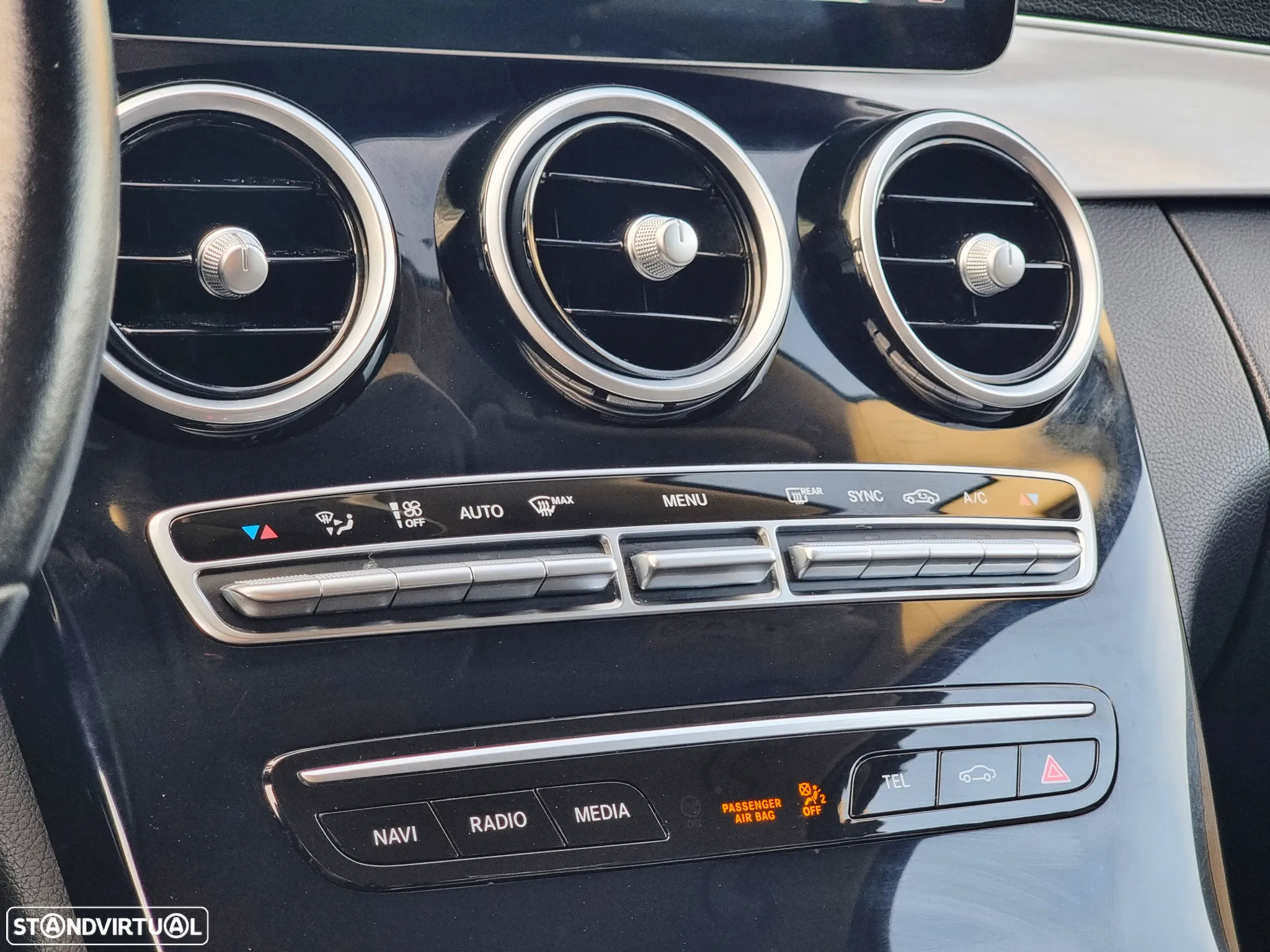 Mercedes-Benz C 220 d Avantgarde - 32