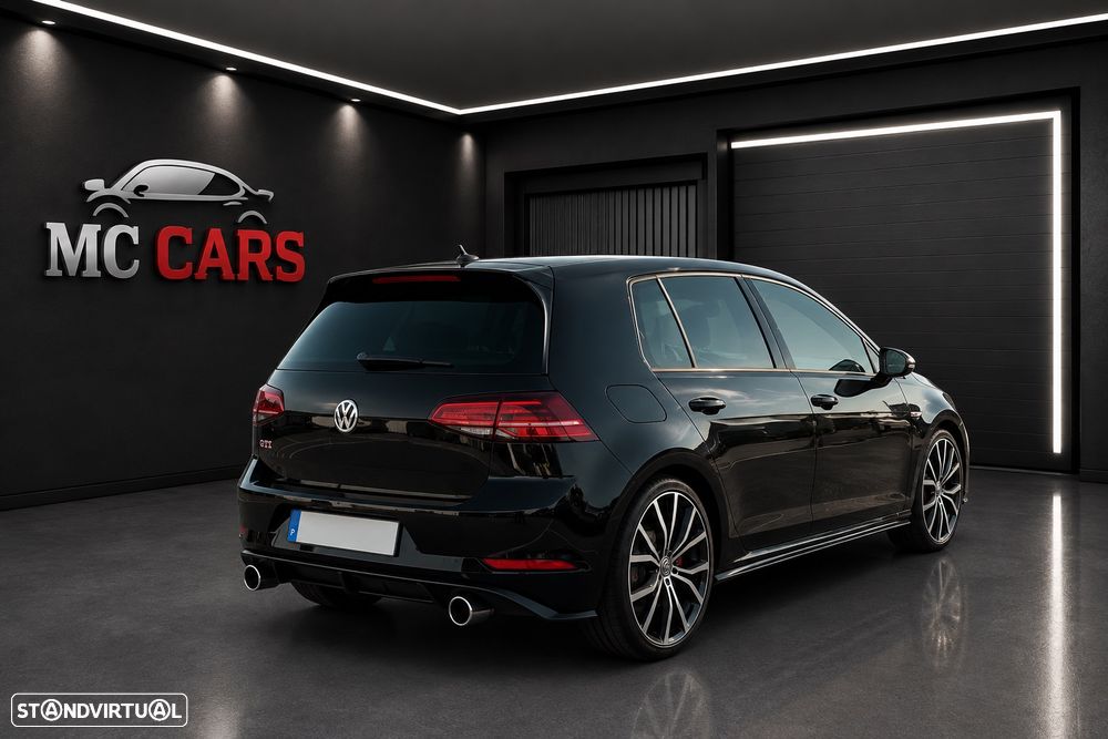 VW Golf 2.0 TSI GTI DSG Performance - 2