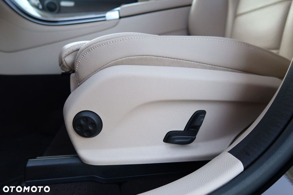 Mercedes-Benz GLC 200 4-Matic - 28