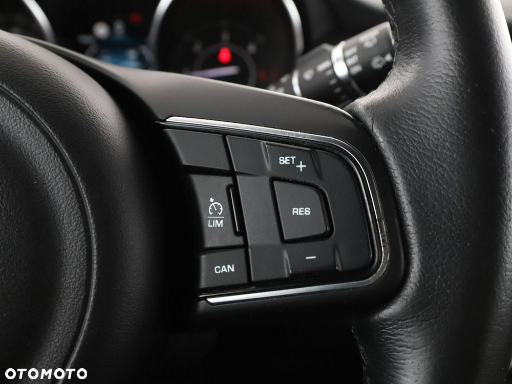 Jaguar E-Pace D150 AWD S - 30
