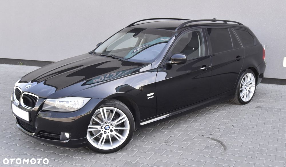 BMW Seria 3 320d xDrive DPF - 1
