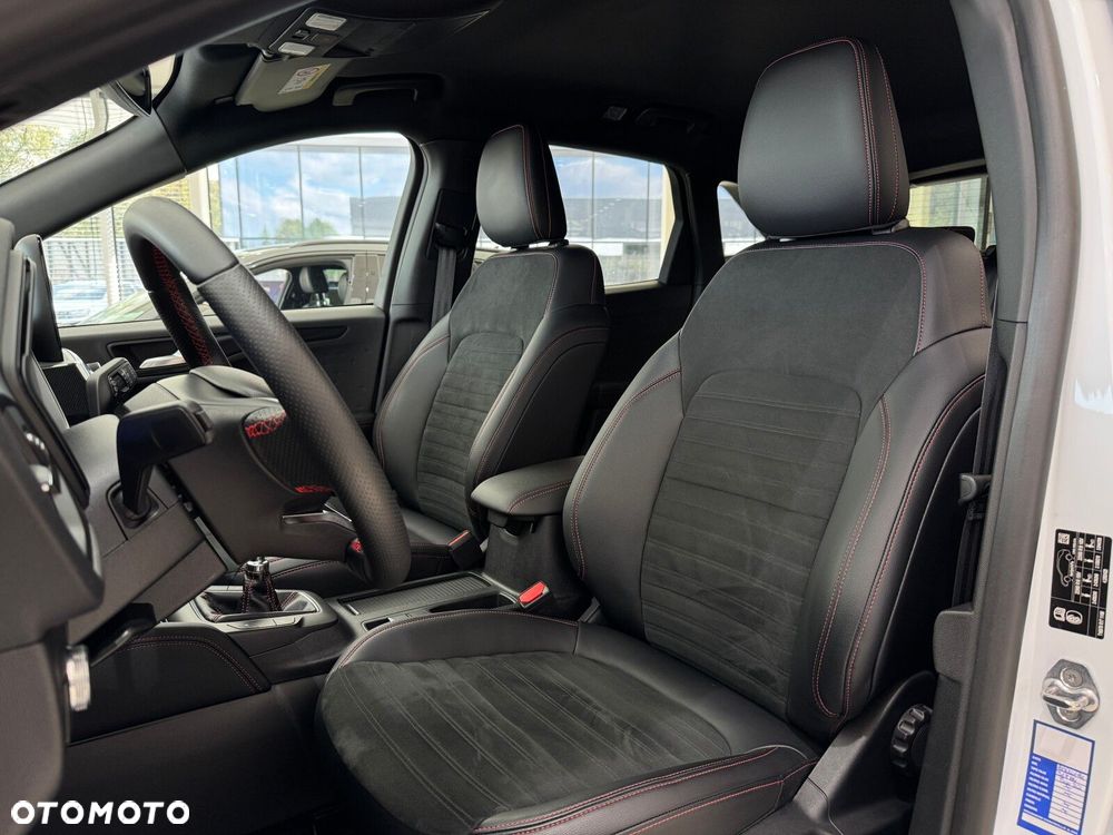 Ford Kuga 1.5 EcoBoost FWD ST-Line X - 10