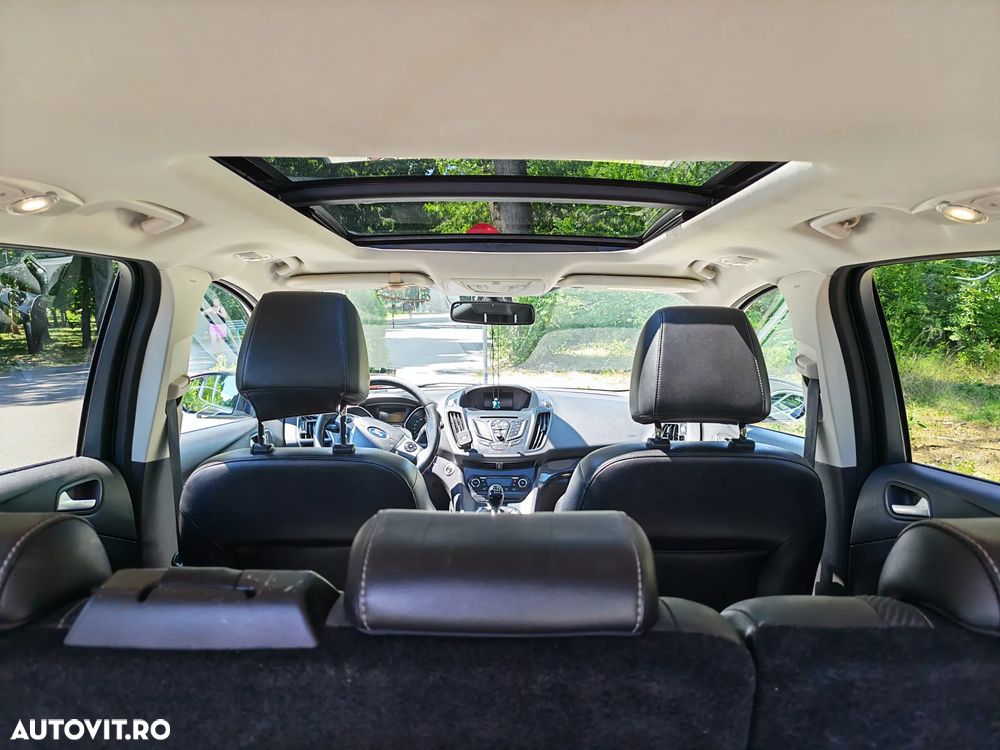 Ford Kuga 2.0 TDCi 2WD Titanium - 4