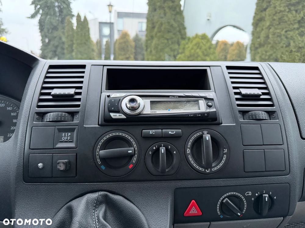 Volkswagen Transporter L2H2 - 19