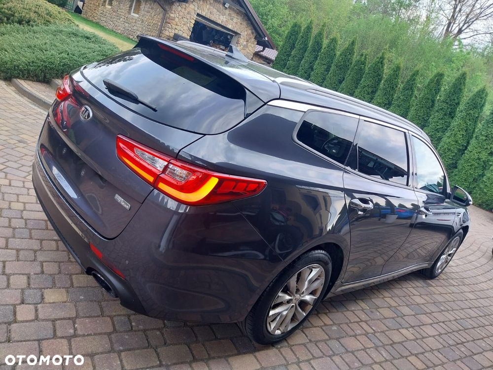 Kia Optima - 12