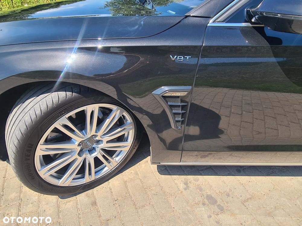 Audi A8 4.2 TDI L Quattro - 12