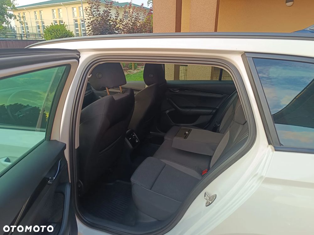 Skoda Octavia 1.5 TSI e-Tec Ambition DSG - 18