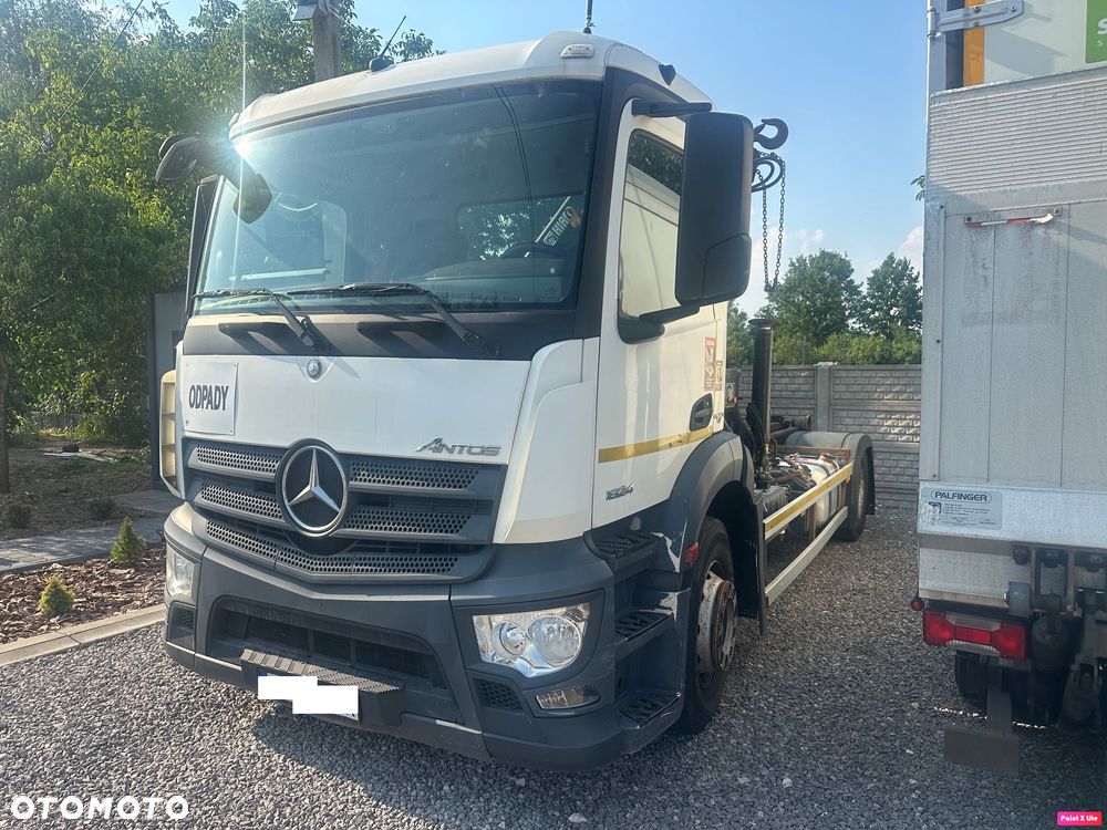 Mercedes-Benz Antos 1824  E6 Hakowiec + HDS HIAB  Salon PL