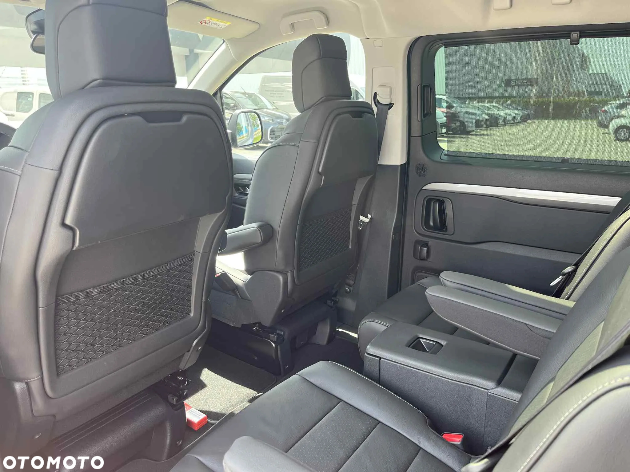 Toyota Proace Verso 2.0 D4-D Long VIP - 17