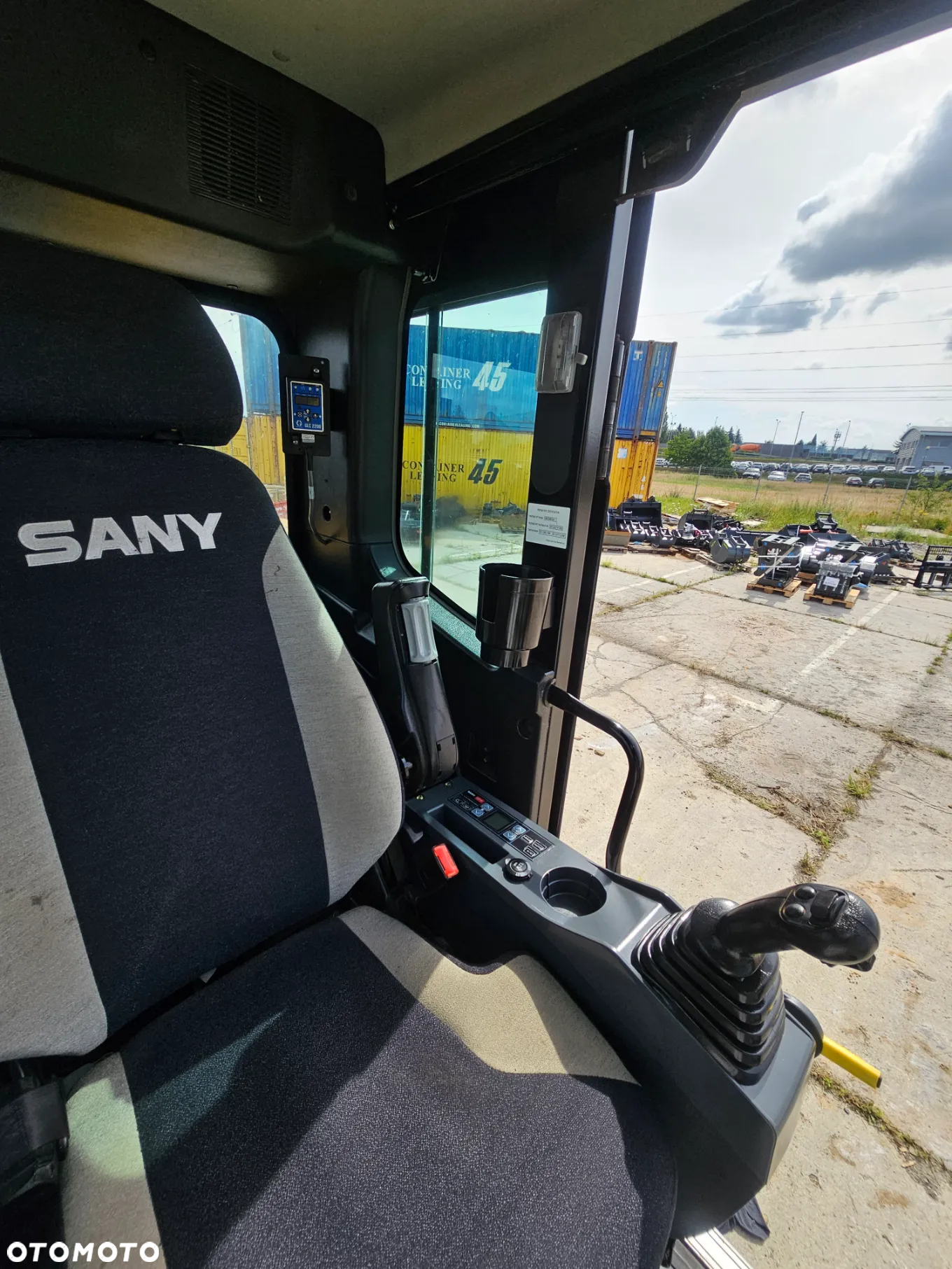 Sany SY215C - 26
