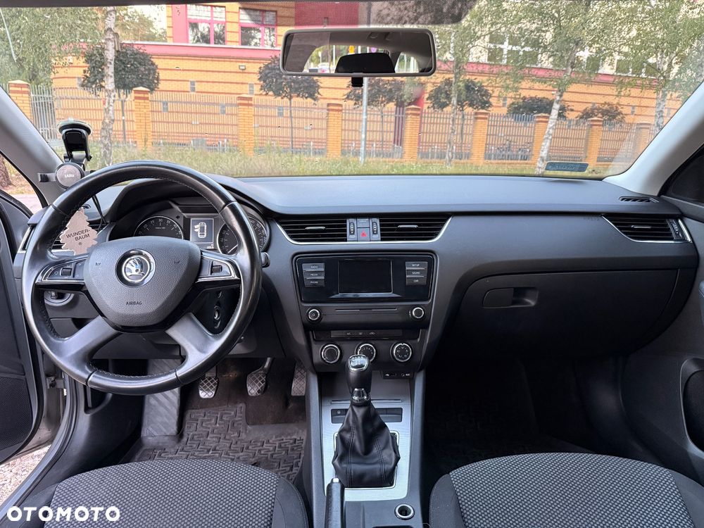 Skoda Octavia 1.6 TDI Ambition - 8
