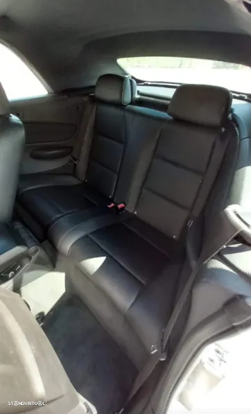 BMW 120 d Cabrio - 16